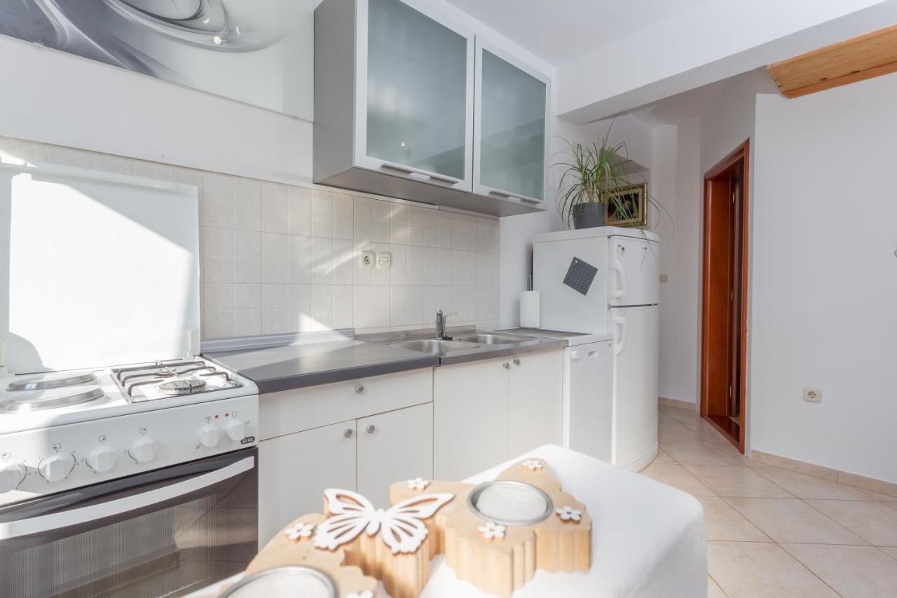 Apartman Lucy 赫瓦尔 外观 照片