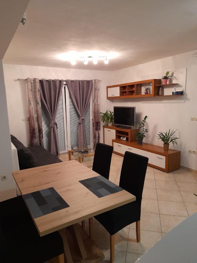 Apartman Lucy 赫瓦尔 外观 照片